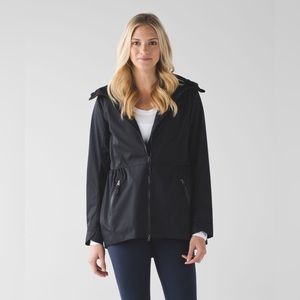 Lululemon Rain for Daze Jacket II SIZE 4